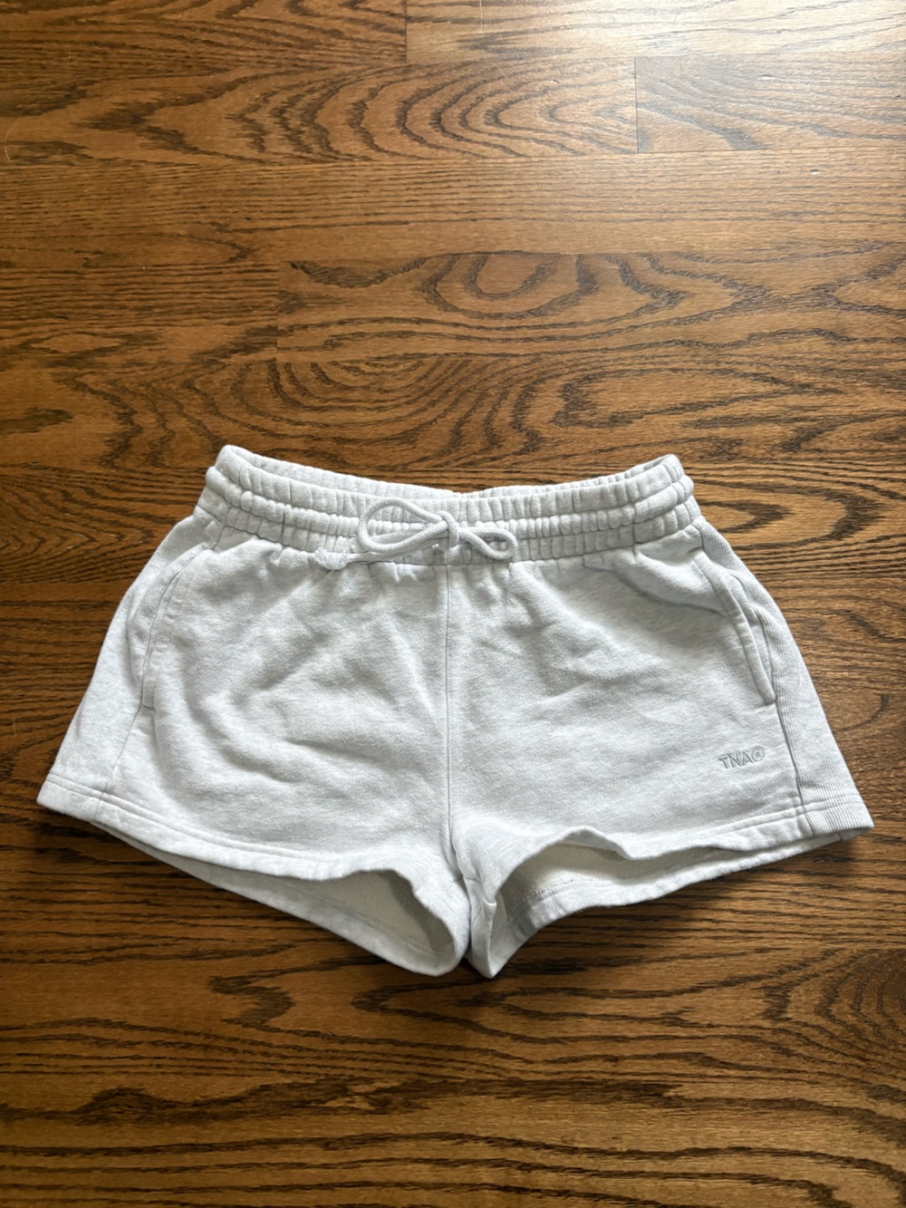 TNA Cozy Fleece Boyfriend Fit Sweatshorts in Heather Light Grey